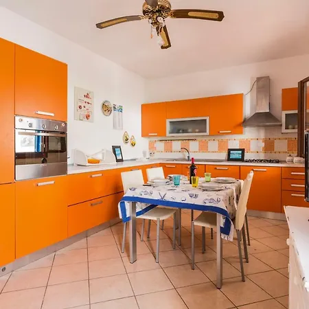Holiday home Acqua Azzurra
